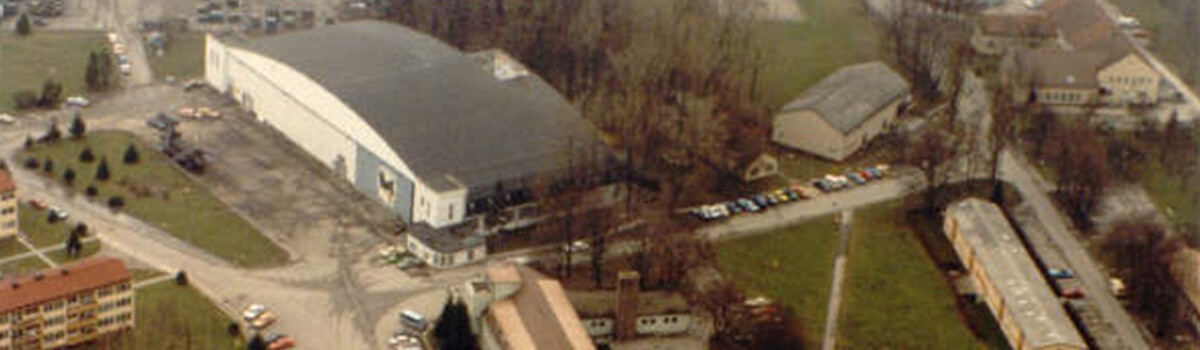 1985 Dolan Baracks 1985 Dolan Baracks