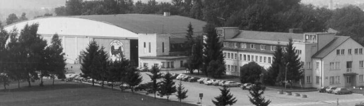 1990 Befehlsgebäude Halle 2 1990 Befehlsgebäude Halle 2